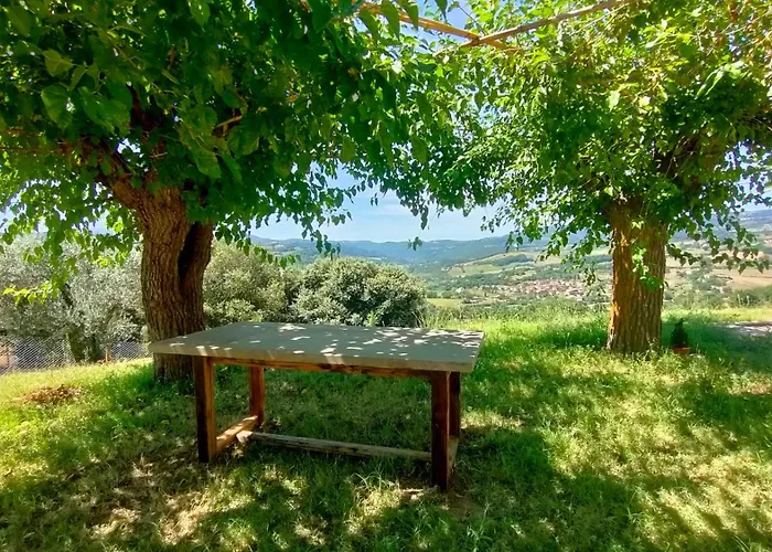 Ai 4 Gelsi Bed & Breakfast Todi